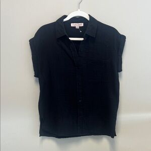 Coastal Comfort Black 100% cotton Top button down